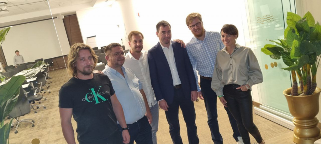 Бриз эмираты.jpg